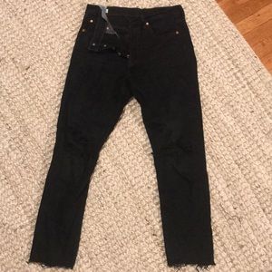 501 button fly skinnies